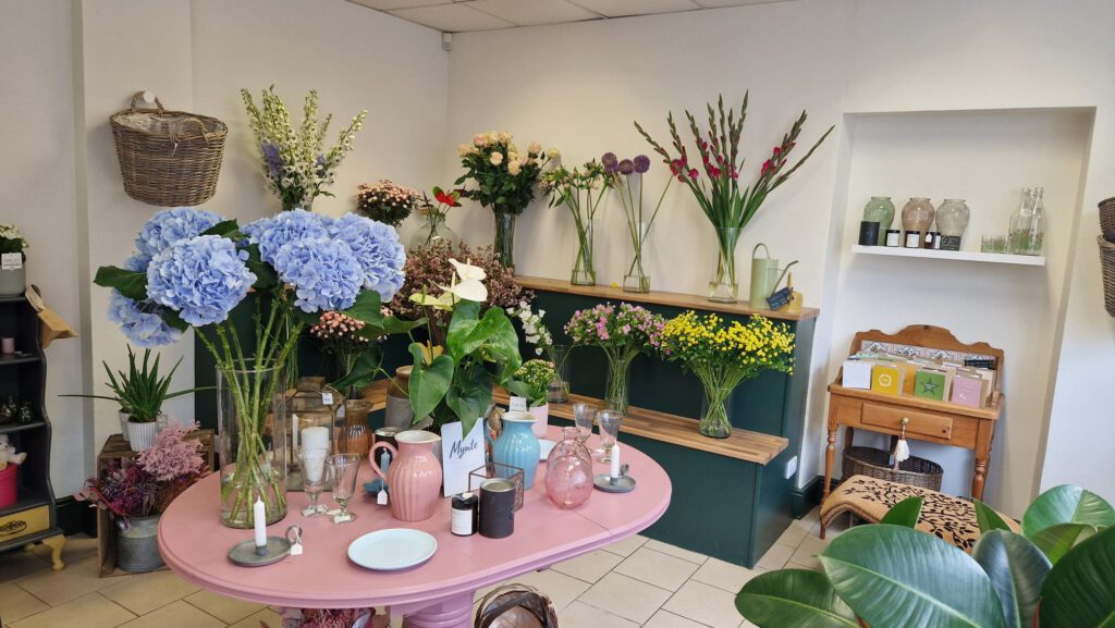 julie's flowers strokestown